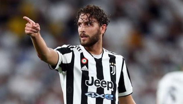 MU theo sát Locatelli.