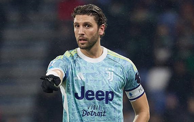 Manuel Locatelli c&oacute; thể mang đến nhiều điều cho Manchester United.