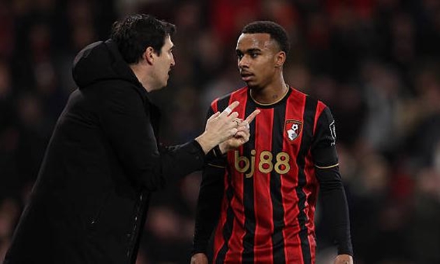 Ảnh bài viết Arsenal tranh giành Eli Junior Kroupi với PSG