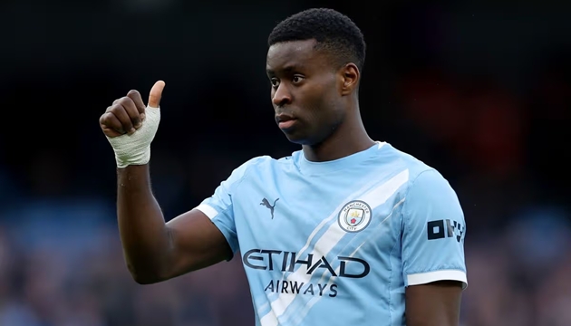 Guehi từng su&yacute;t gia nhập Liverpool v&agrave;o m&ugrave;a H&egrave; trước.