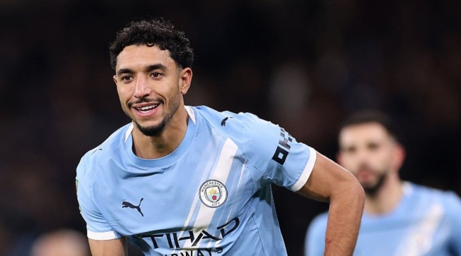 Omar Marmoush - 6.4 điểm: Một ngày thi đấu kém duyên của tiền đạo người Ai Cập. Marmoush di chuyển thông minh nhưng lại bỏ lỡ cơ hội ngon ăn khi đối mặt với Konate.