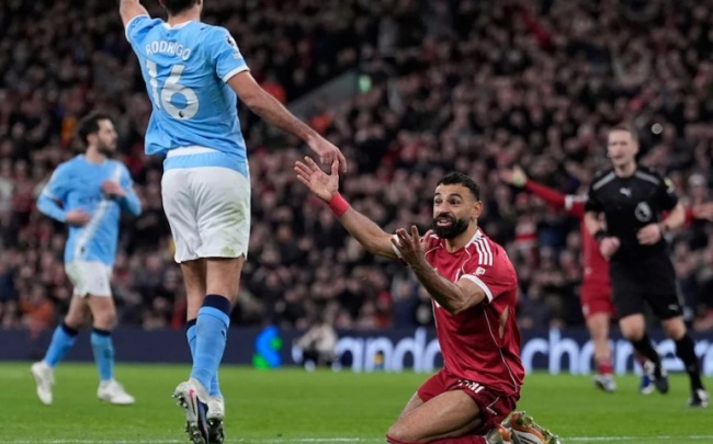 Salah sa sút phong độ.