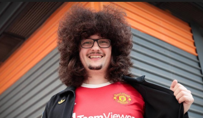 Câu chuyện của Frank Ilett thu hút sự quan tâm.