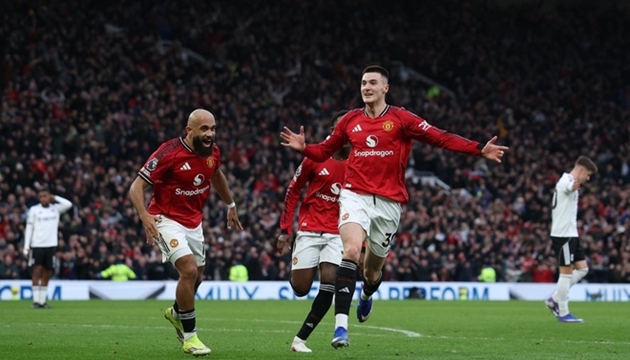 Ảnh bài viết Sesko đá chính là chìa khóa để Carrick giải mã West Ham