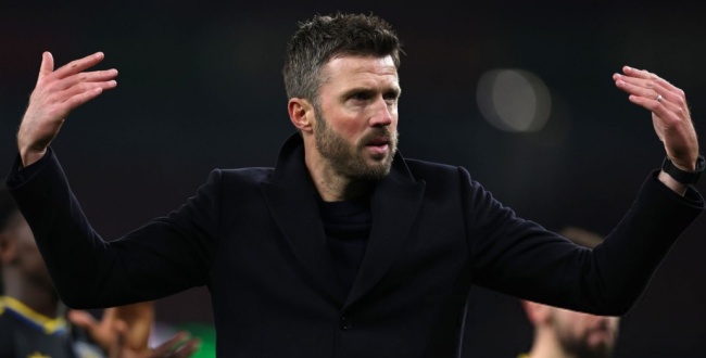 Ảnh bài viết Michael Carrick săn trận thắng thứ 5 trong ngày về mái nhà xưa