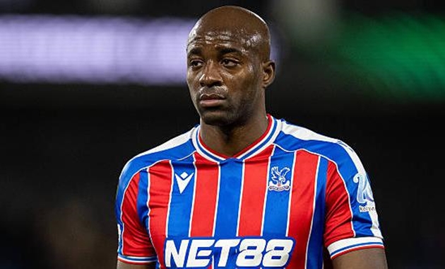 Jean-Philippe Mateta được Manchester United theo d&otilde;i.