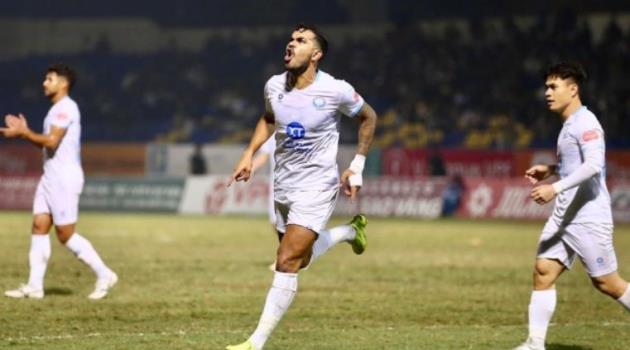 Nam Định sa s&uacute;t r&otilde; rệt tại V.League 2025/26.