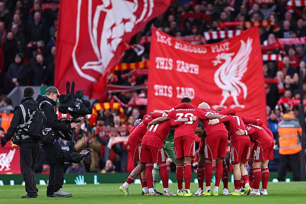 Liverpool cần gi&agrave;nh chiến thắng trước Sunderland để trở lại cuộc đua Top 4 Ngoại hạng Anh. 