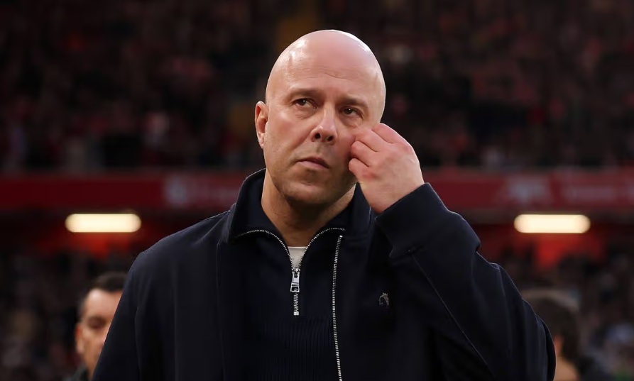 Ảnh bài viết Sutton phản bác Scholes vụ đòi sa thải Slot