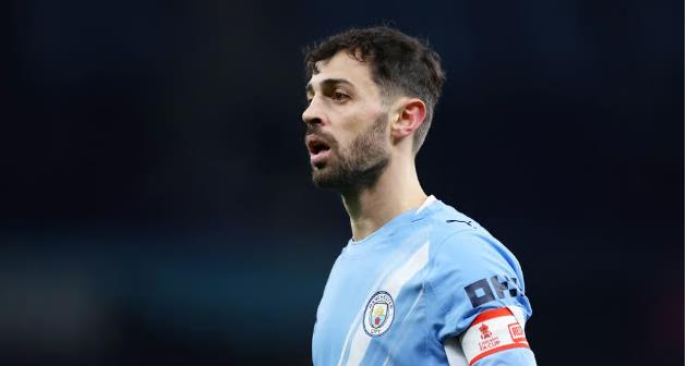 Silva được Pep hết lời ngợi khen.