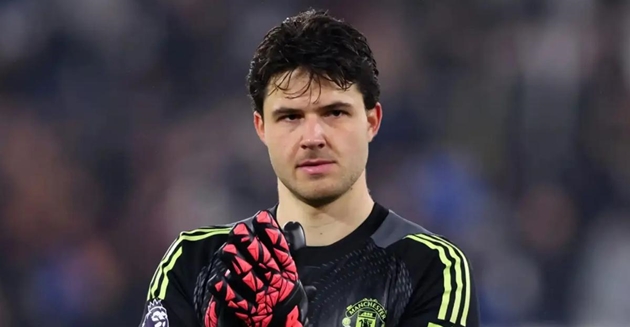 Senne Lammens không hài lòng với trận hòa của Manchester United.