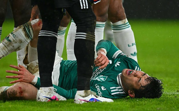 Endo dính chấn thương nặng.