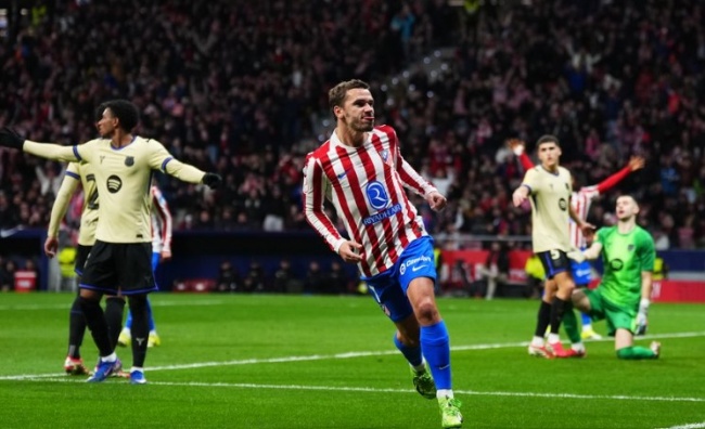 Ảnh bài viết 5 điểm nhấn Atletico Madrid 4-0 Barca: Canh bạc sai lầm của Flick; Tam tấu hủy diệt