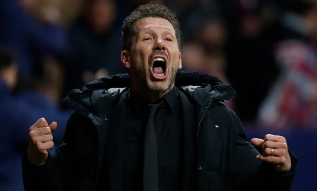 Ảnh bài viết Hansi Flick nếm trái đắng trước đẳng cấp của Simeone