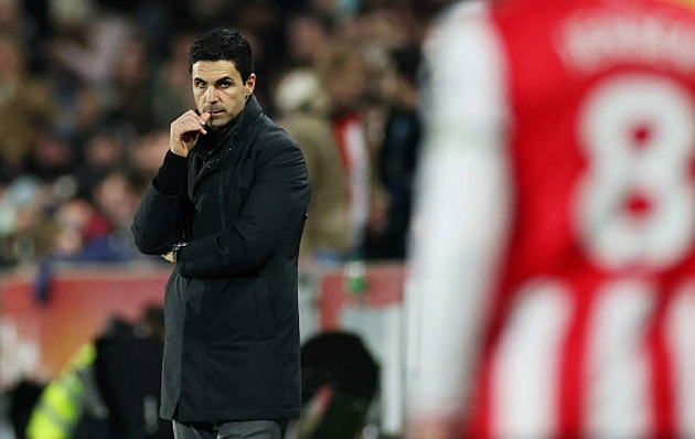 Arsenal bỏ lỡ cơ hội bứt ph&aacute;.