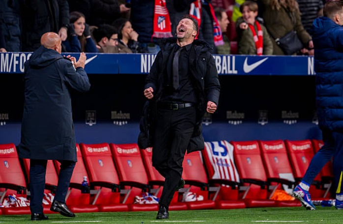 Simeone khiến Barca nhận trận thua t&acirc;m phục khẩu phục.