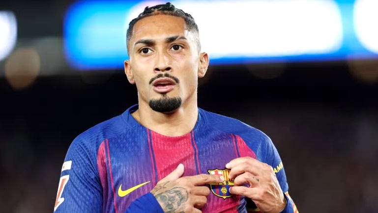 Arsenal đang cân nhắc việc chiêu mộ Raphinha.