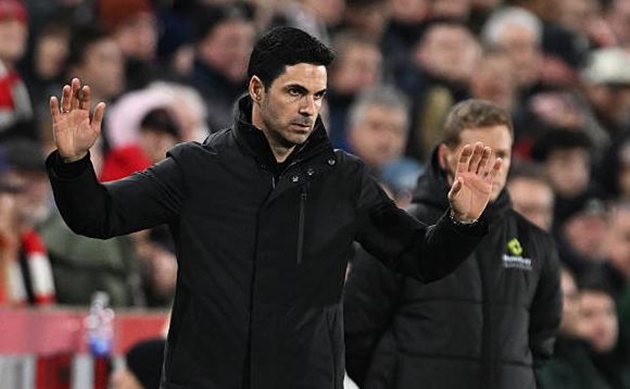 Ảnh bài viết Mikel Arteta bình thản khi Man City áp sát Arsenal