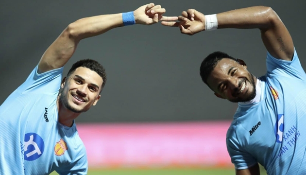 Ảnh bài viết Đỗ Hoàng Hên muốn lên tuyển Việt Nam sát cánh cùng Xuân Son