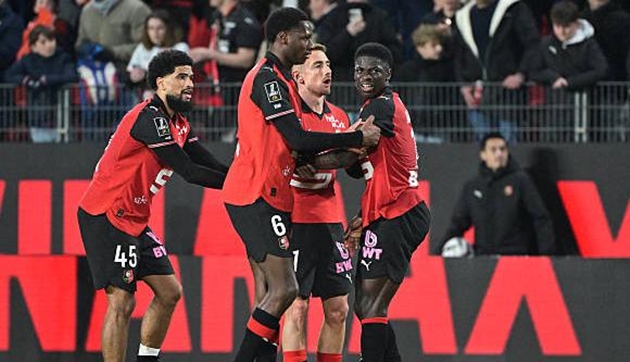 Rennes mang đến qu&aacute; nhiều kh&oacute; khăn cho PSG.