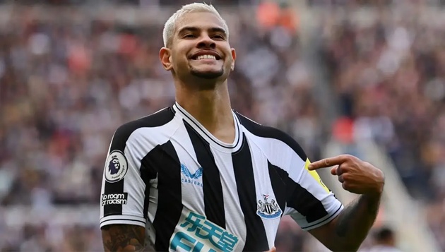 Newcastle hét giá khủng cho Bruno Guimaraes.