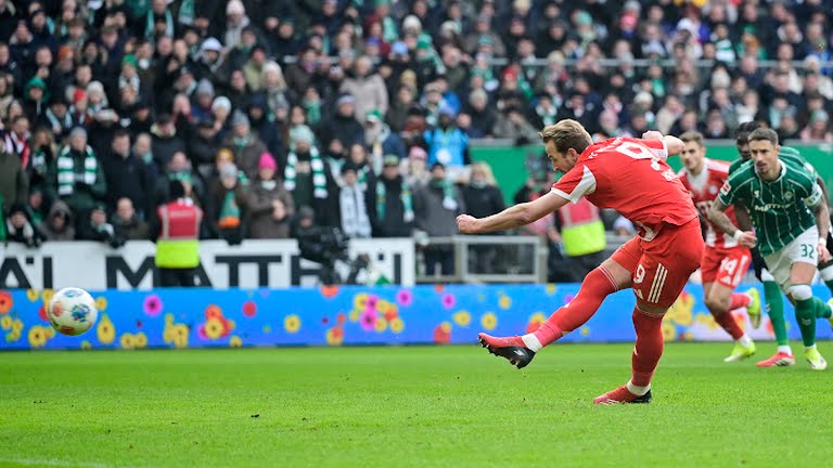 Kane tiếp tục là ngôi sao sáng nhất của Bayern.