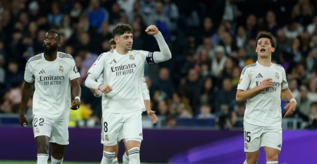 Federico Valverde ghi bàn đẳng cấp.