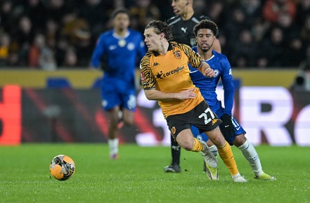 Santos đ&atilde; c&oacute; một trận đấu gi&agrave;u năng lượng trước Leeds.