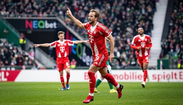 Kane chạm mốc 500 b&agrave;n trong sự nghiệp.