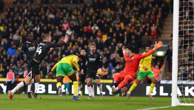 Ảnh bài viết Mohamed Toure ghi 5 bàn sau 3 trận, giúp Norwich vào vòng 5 FA Cup