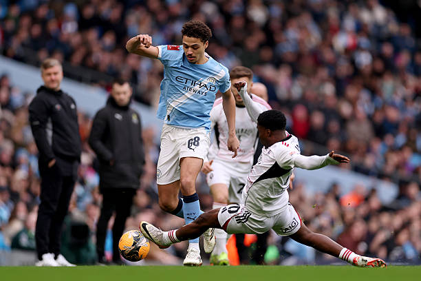 C&oacute; nhiều yếu tố khiến Man City chơi k&eacute;m trước Salford. 