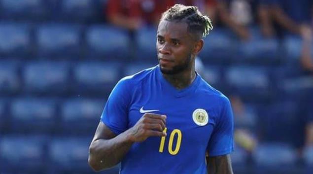 Leandro Bacuna l&agrave; huyền thoại sống của Curacao.