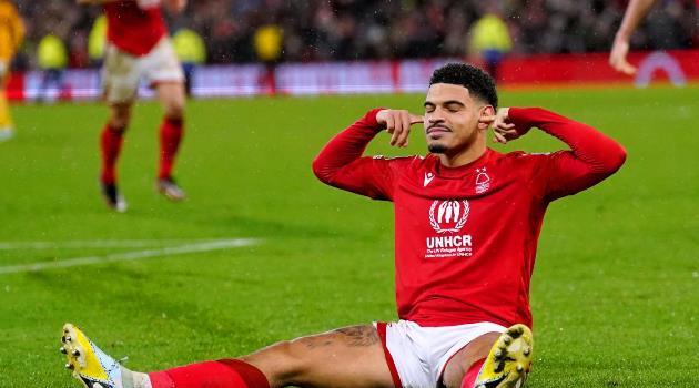 Ảnh bài viết Tin đồn chuyển nhượng sáng 16/2: Man City nhận báo giá "khủng" cho Gibbs-White; MU muốn có Pulisic