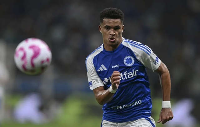  Prates sẽ đến Đức h&egrave; n&agrave;y.