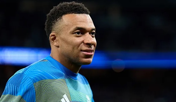 Ảnh bài viết Real Madrid đấu Benfica: Niềm vui Mbappe không khỏa lấp nỗi nhớ Bellingham