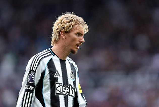 Newcastle thay đổi khá nhiều về mặt nhân sự sau một mùa hè.