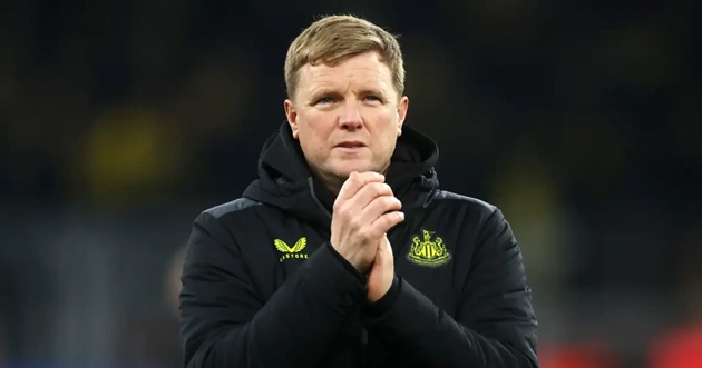 Howe lọt vào tầm ngắm của Spurs.