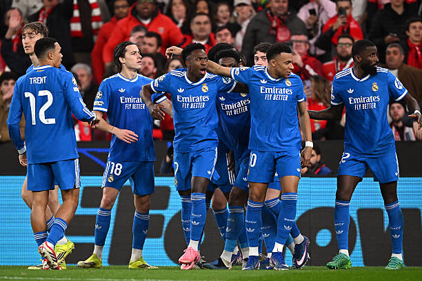 Real Madrid gi&agrave;nh chiến thắng ngay tr&ecirc;n đất Bồ Đ&agrave;o Nha. 