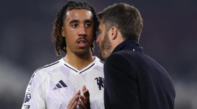 Ảnh bài viết Carrick nới lỏng kỷ luật thép của Amorim và cái kết bất ngờ