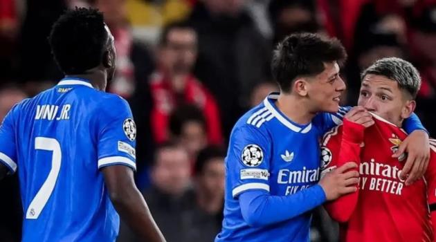 Ảnh bài viết Sao trẻ Benfica kêu oan sau cáo buộc xúc phạm Vinicius