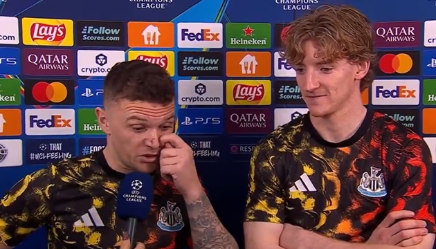 Ảnh bài viết Trippier hé lộ lý do tranh phạt đền với Gordon