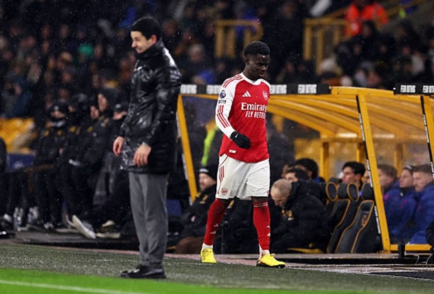 Ảnh bài viết Hoddle chỉ trích Saka thiếu khí chất thủ lĩnh