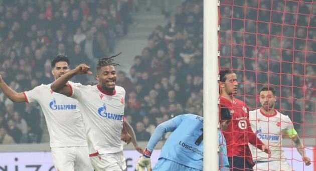 Ảnh bài viết Bế tắc toàn tập, Lille tự bắn vào chân trước Red Star Belgrade