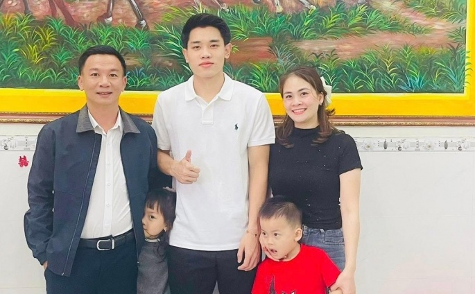 Ảnh bài viết Điểm tin bóng đá Việt Nam 20/2: Đình Bắc làm từ thiện; CAHN lo án phạt cho Leo Artur