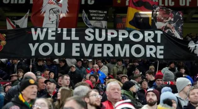 Ảnh bài viết Old Trafford đìu hiu, Man Utd trả giá đắt vì mất vé dự cúp châu Âu