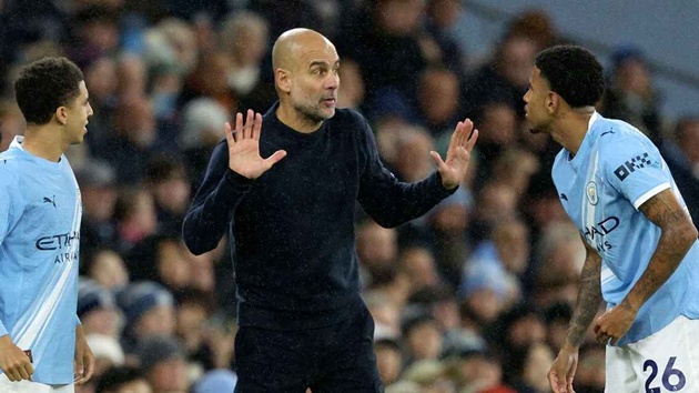 Pep Guardiola khẳng định &ocirc;ng kh&ocirc;ng tập trung v&agrave;o BXH Ngoại hạng Anh.