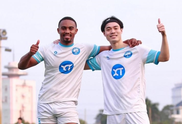 Văn Toàn chính thức trở lại sau chấn thương dài hạn.