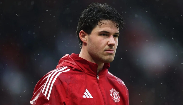 Sự điềm tĩnh đáng kinh ngạc của thủ thành trẻ người Bỉ.