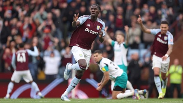 Ảnh bài viết Amadou Onana là người thừa kế hoàn hảo của Casemiro tại MU