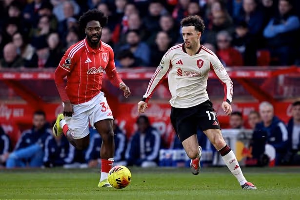  Jones đ&atilde; c&oacute; ng&agrave;y thi đấu k&eacute;m chất lượng.